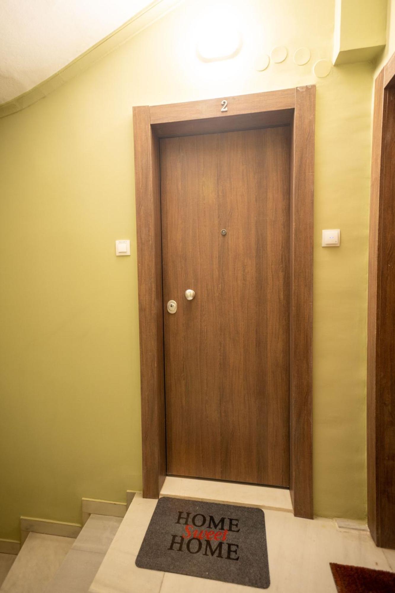 F & B Collection - Flat For 3 Apartment Tesalonika Bagian luar foto